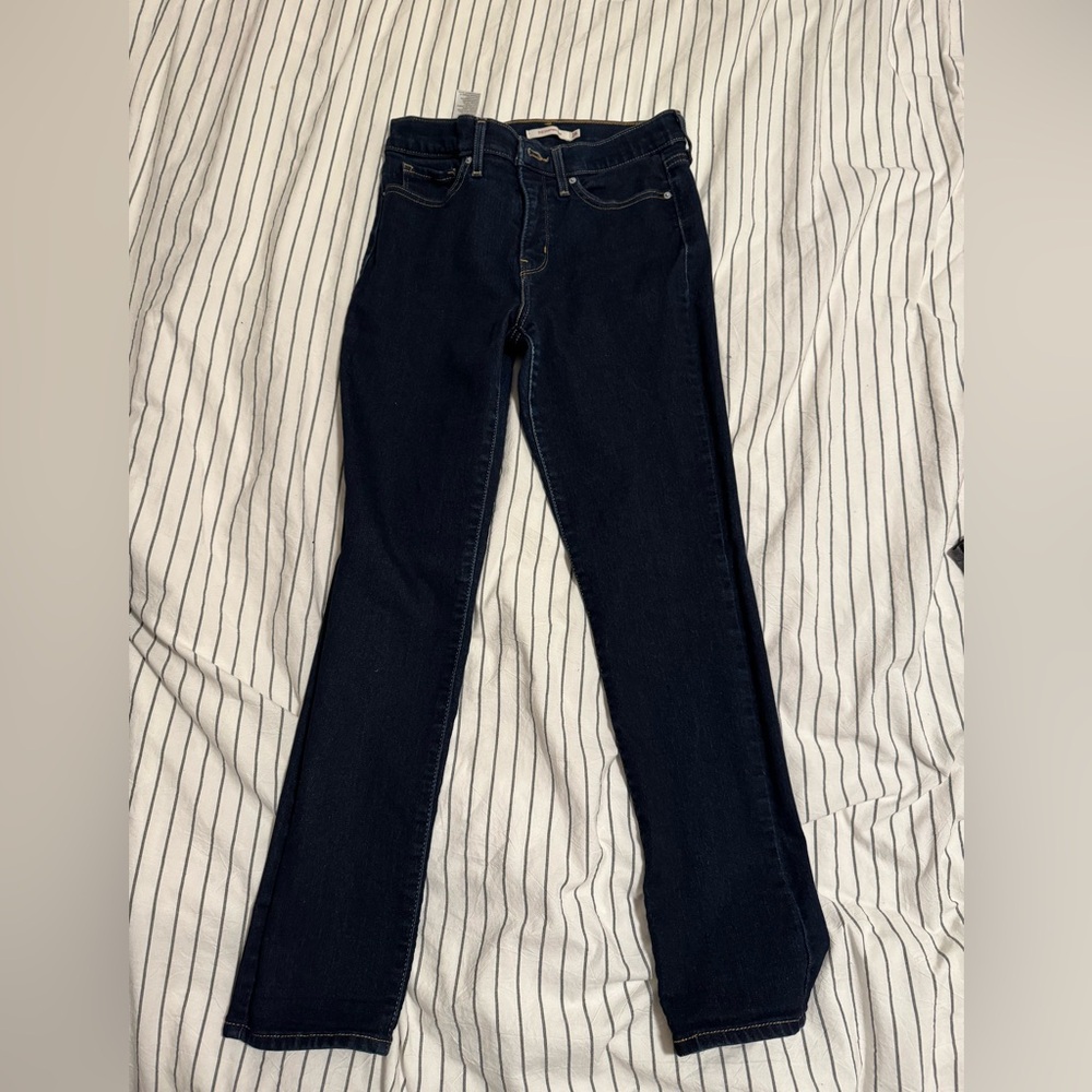 Levi jeans